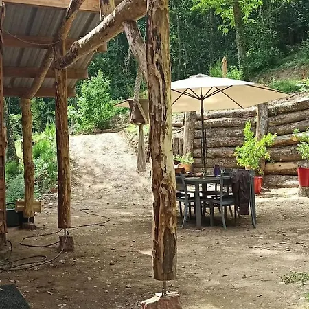 Chalet Isole En Pleine Foret Lespinassiere