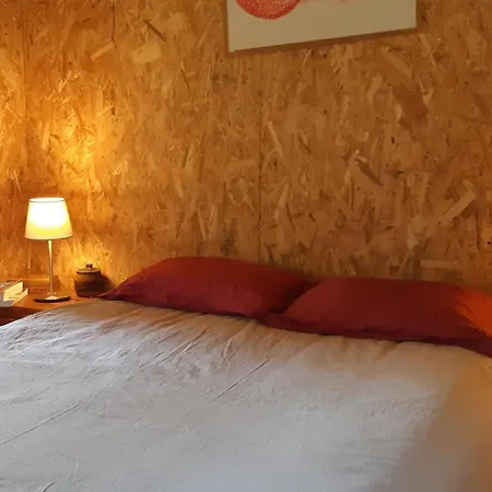 Isole En Pleine Foret Chalet